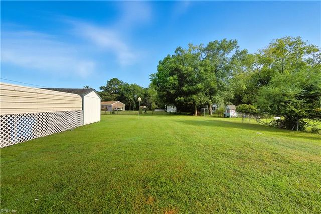 5208 Askew RD, Chesapeake, VA 23321