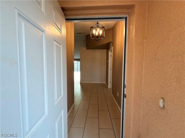 4124 Skyline BLVD, Cape Coral, FL 33914