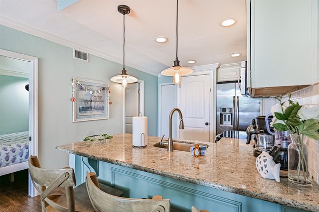 7310 Seawall Boulevard 1203, Galveston, TX 77551