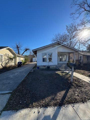 942 W Lynwood, San Antonio, TX 78201