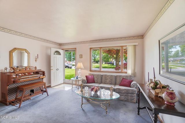 1541 Wilderness Drive, Maumee, OH 43537
