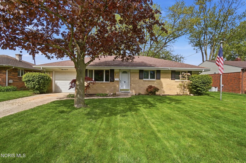 1541 Wilderness Drive, Maumee, OH 43537