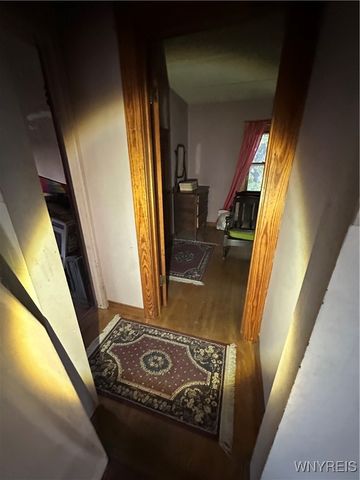 557 20th Street, Niagara Falls, NY 14301