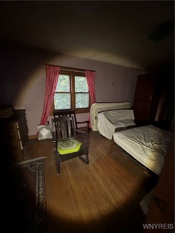 557 20th Street, Niagara Falls, NY 14301