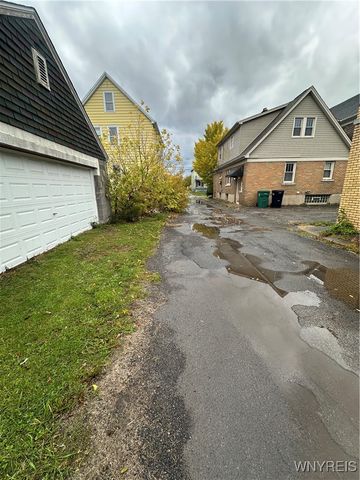 557 20th Street, Niagara Falls, NY 14301