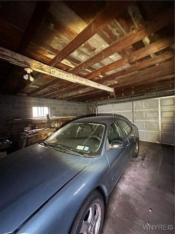 557 20th Street, Niagara Falls, NY 14301