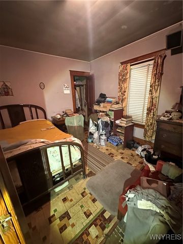 557 20th Street, Niagara Falls, NY 14301