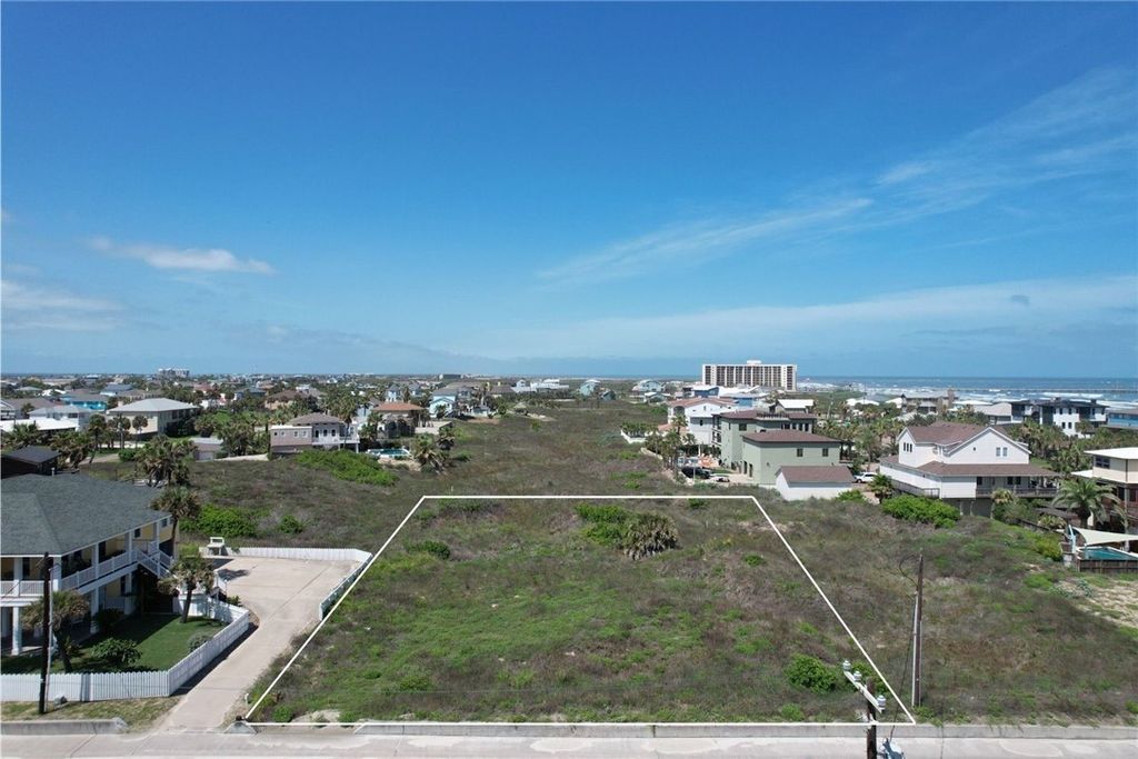 733 E Avenue G, Port Aransas, TX 78373 — photo 2