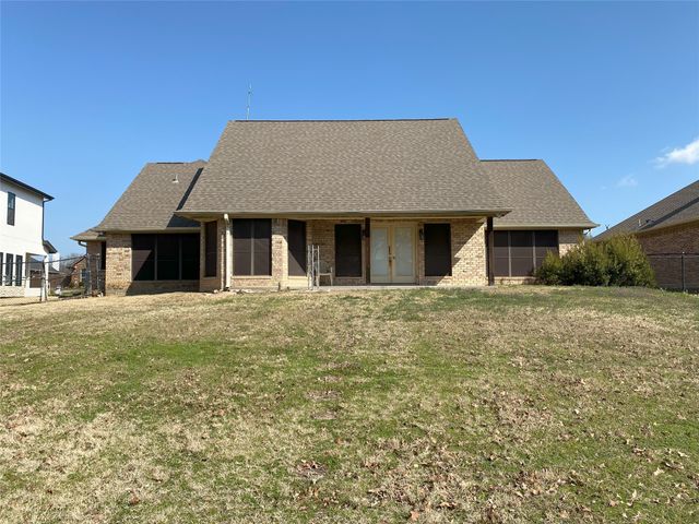 2833 Rodeo Drive, Quinlan, TX 75474