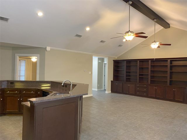 2833 Rodeo Drive, Quinlan, TX 75474