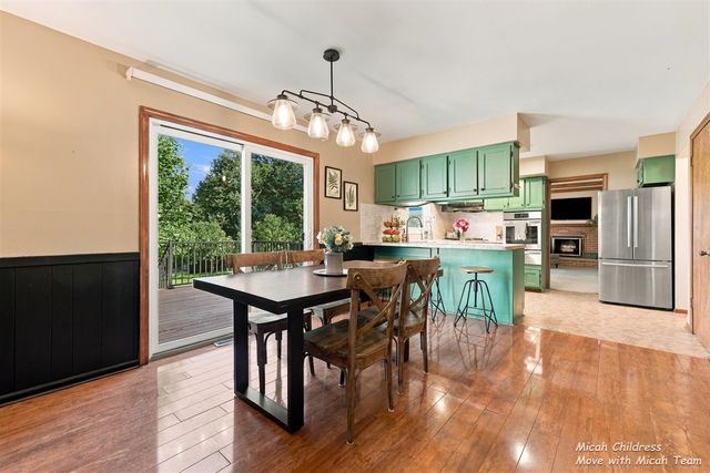 2016 Edgewood Avenue, Grand Rapids, MI 49546