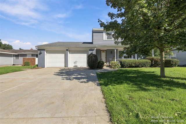 2016 Edgewood Avenue, Grand Rapids, MI 49546