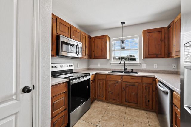 121 Sunset Lane, Whitewright, TX 75491