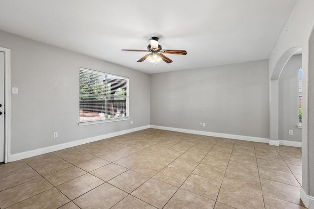 121 Sunset Lane, Whitewright, TX 75491