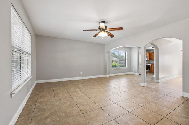 121 Sunset Lane, Whitewright, TX 75491