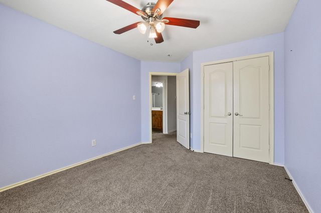 121 Sunset Lane, Whitewright, TX 75491