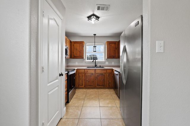 121 Sunset Lane, Whitewright, TX 75491