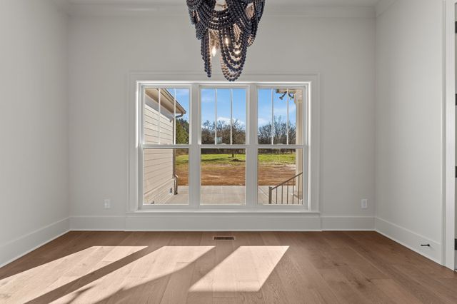 5024 Halls Hill Pike, Murfreesboro, TN 37130