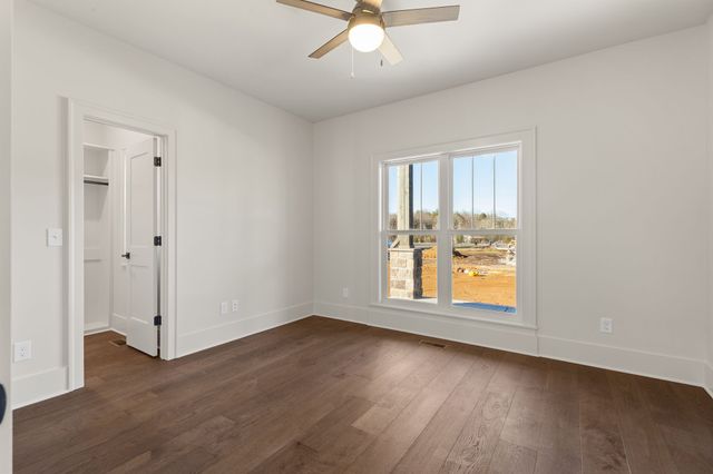 5024 Halls Hill Pike, Murfreesboro, TN 37130