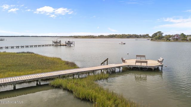 123 Marsh Harbour Drive, Newport, NC 28570