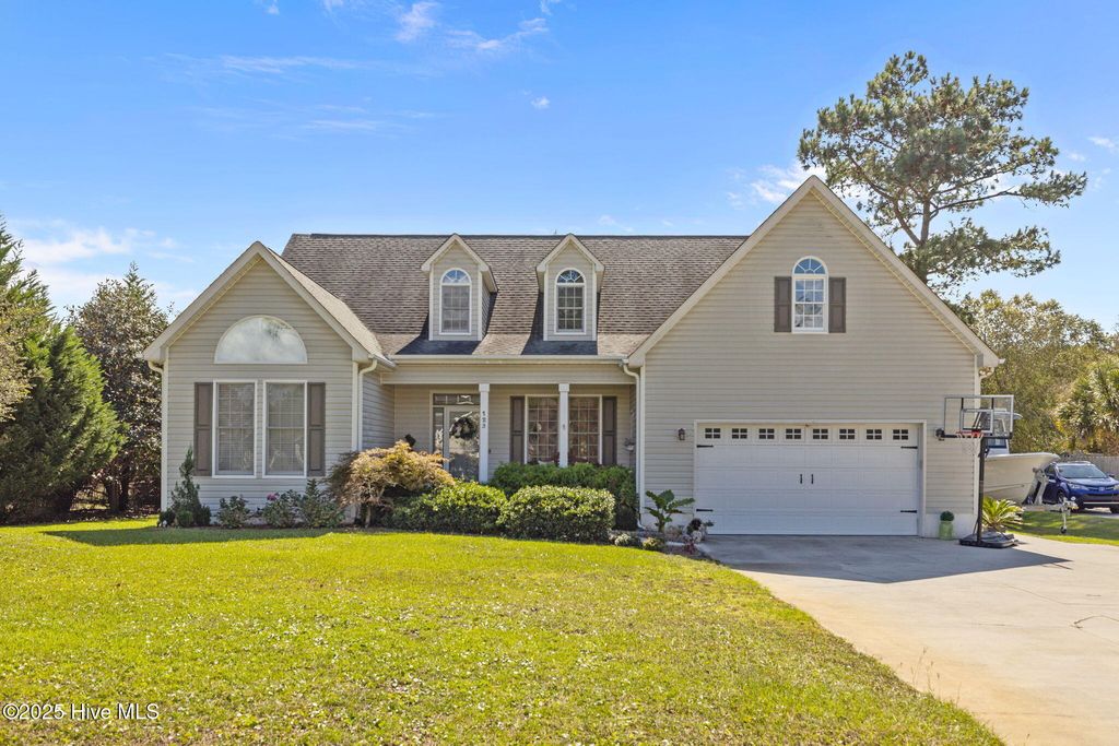 123 Marsh Harbour Drive, Newport, NC 28570