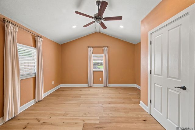 620 Wylie Dr, Baton Rouge, LA 70808