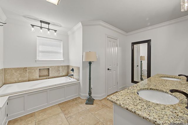 620 Wylie Dr, Baton Rouge, LA 70808
