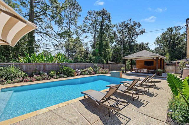 620 Wylie Dr, Baton Rouge, LA 70808