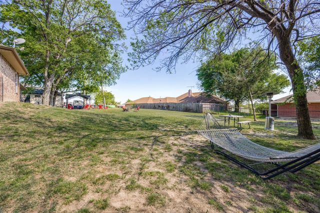 213 High Ridge, Blue Ridge, TX 75424