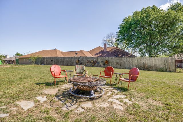 213 High Ridge, Blue Ridge, TX 75424