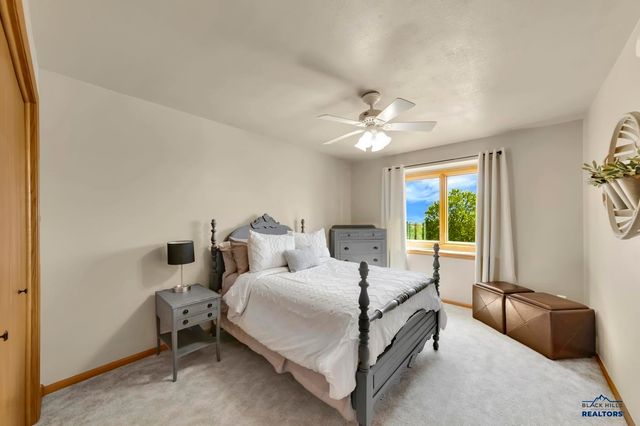 7759 COLUMBINE CT, Rapid City, SD 57719