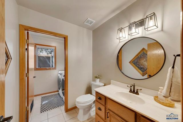 7759 COLUMBINE CT, Rapid City, SD 57719