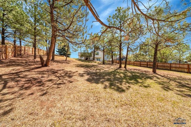 7759 COLUMBINE CT, Rapid City, SD 57719