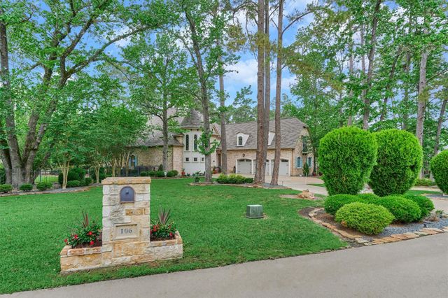 106 Fairwater Drive, Montgomery, TX 77356