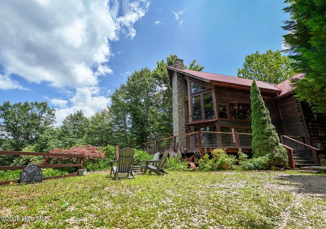 520 Whiteside Gap Road, Robbinsville, NC 28771