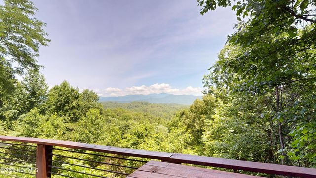 520 Whiteside Gap Road, Robbinsville, NC 28771