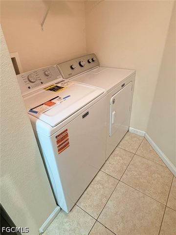 4121 Residence DR 305, Fort Myers, FL 33901