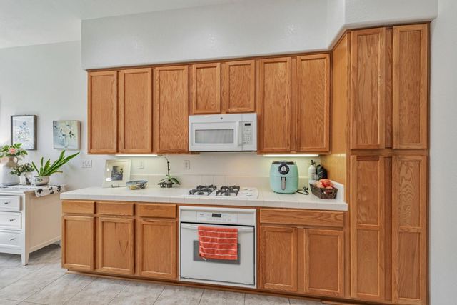 2010 Carignan Way, San Jose, CA 95135