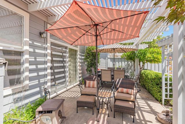 2010 Carignan Way, San Jose, CA 95135