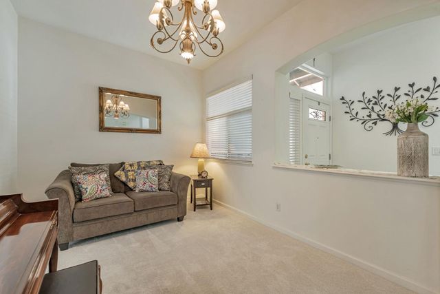 2010 Carignan Way, San Jose, CA 95135