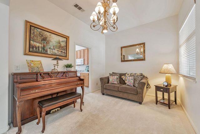 2010 Carignan Way, San Jose, CA 95135