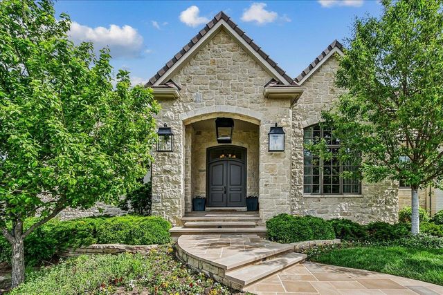 10611 E Forestgate, Wichita, KS 67206