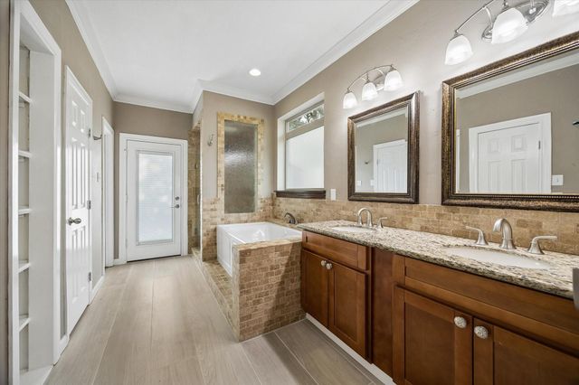 5315 Sunbright Court, Houston, TX 77041