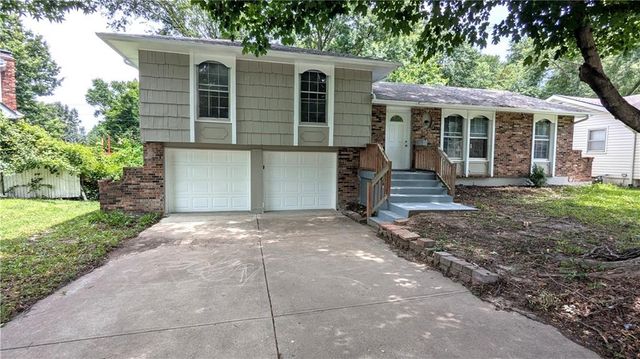 8919 Stark Avenue, Kansas City, MO 64138