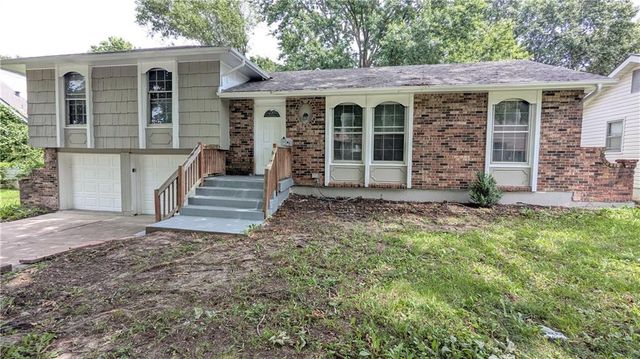 8919 Stark Avenue, Kansas City, MO 64138