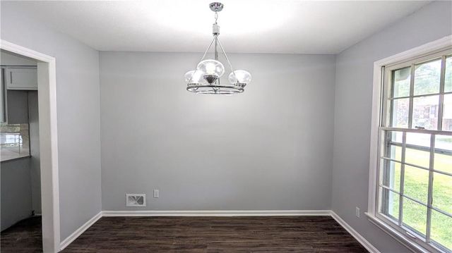 8919 Stark Avenue, Kansas City, MO 64138