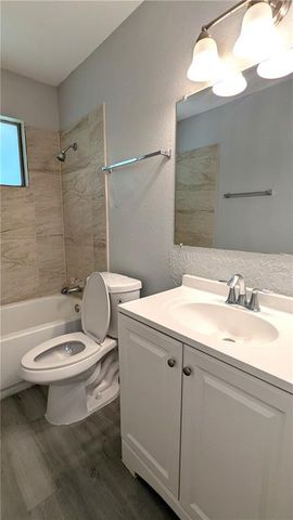 8919 Stark Avenue, Kansas City, MO 64138
