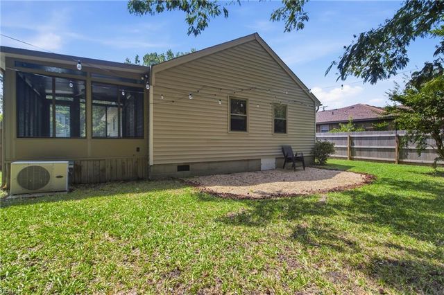 1031 Railroad AVE, Chesapeake, VA 23324