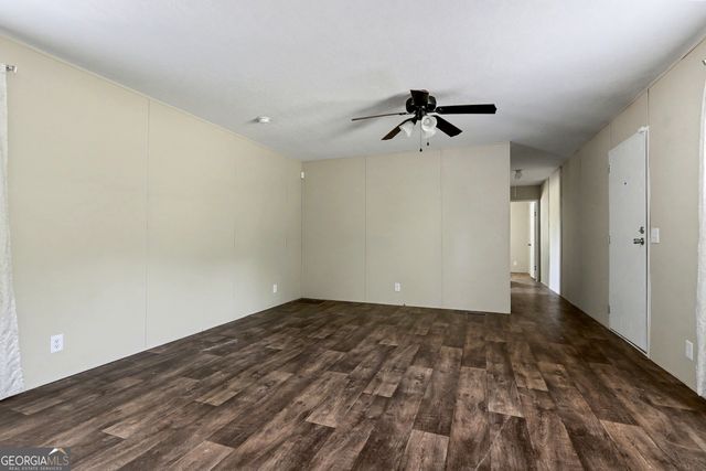 527 A South Steel Bridge Road, Eatonton, GA 31024