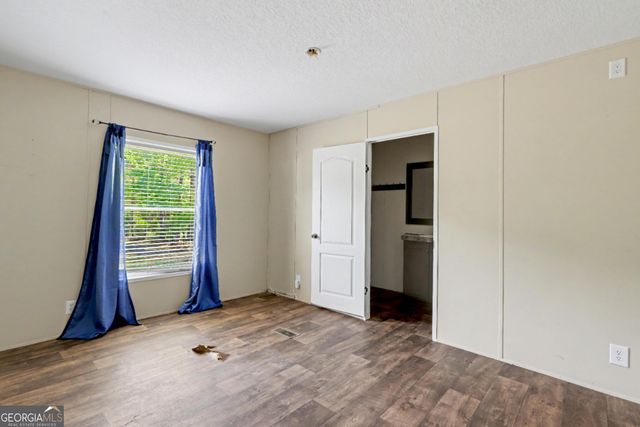 527 A South Steel Bridge Road, Eatonton, GA 31024